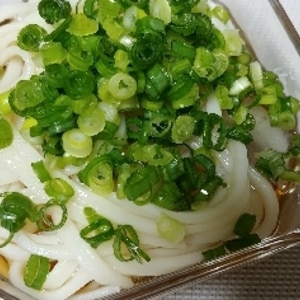 冷凍うどんで♪冷たいフォー風うどん